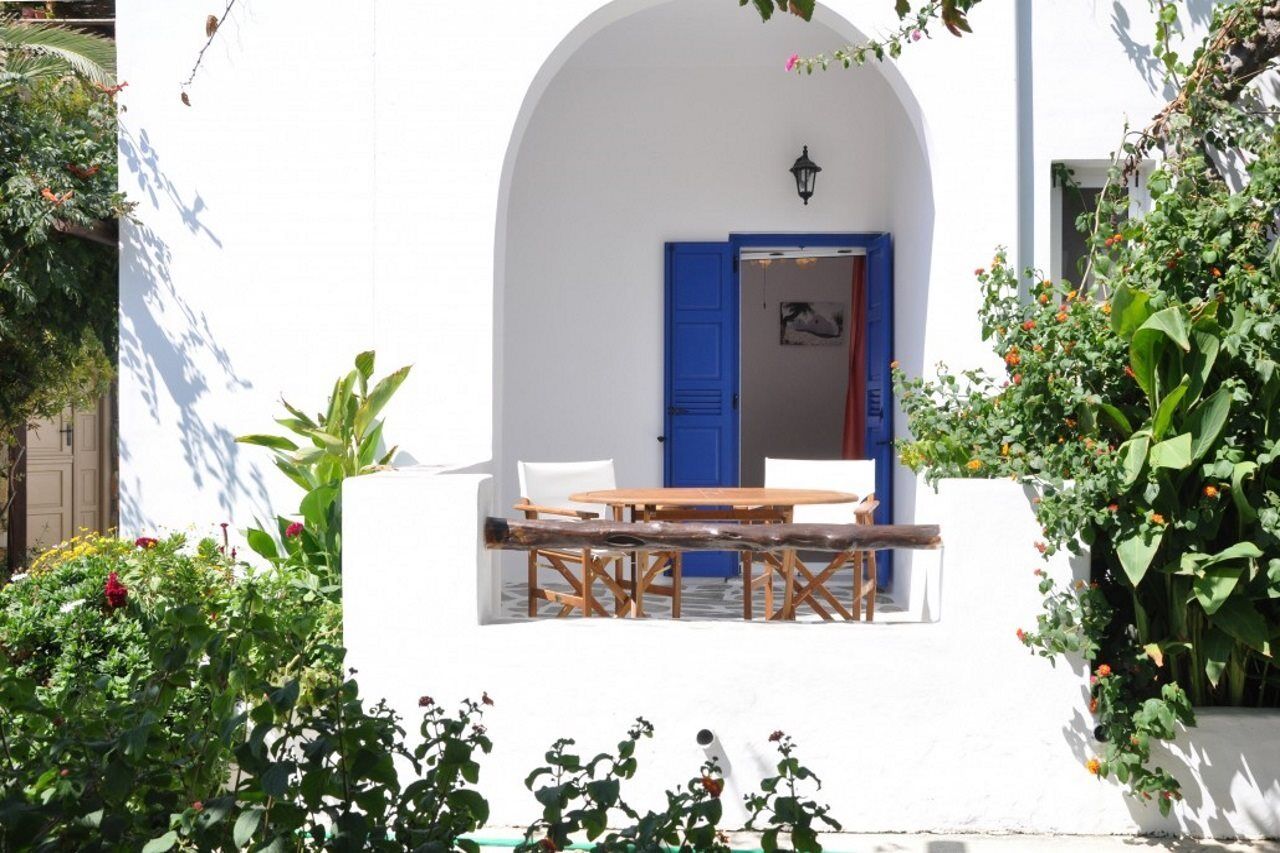Levrossos Beach Apartments Exterior foto